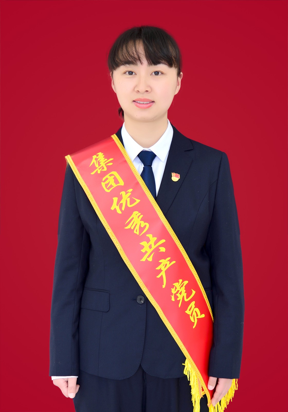 女子也有凌云志，巾幗何曾輸須眉——記建發(fā)集團(tuán)2022年度優(yōu)秀黨員羅艷